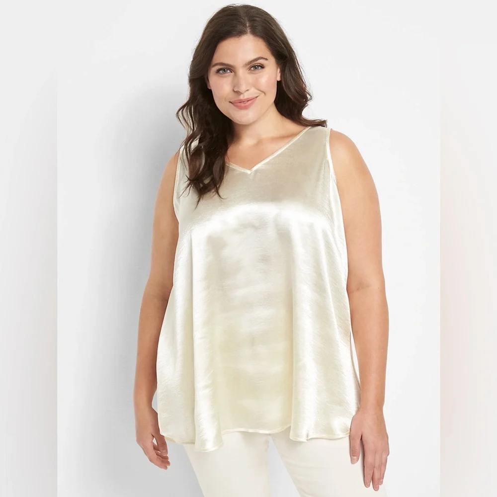 ☘️ NWT Lane Bryant V-Neck Satin Tank, Size 18, Egnet
